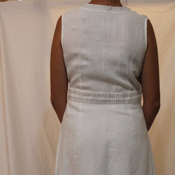 Eddie Bauer Linen Dress. - Picture 10 of 14